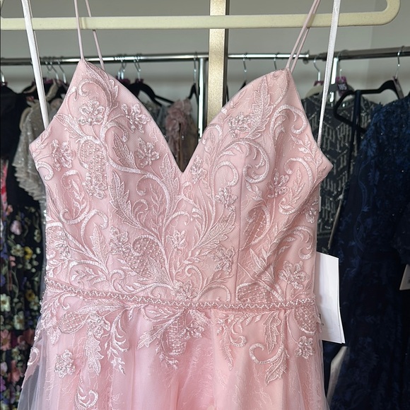 NWT Mac Duggal Pink Ruffled Appliquéd  Tiered Gown for Prom 11293 - Picture 6 of 12